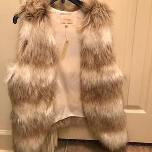 Two tone faux fur vest